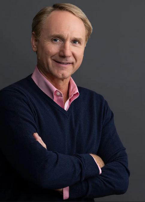 Author Dan Brown